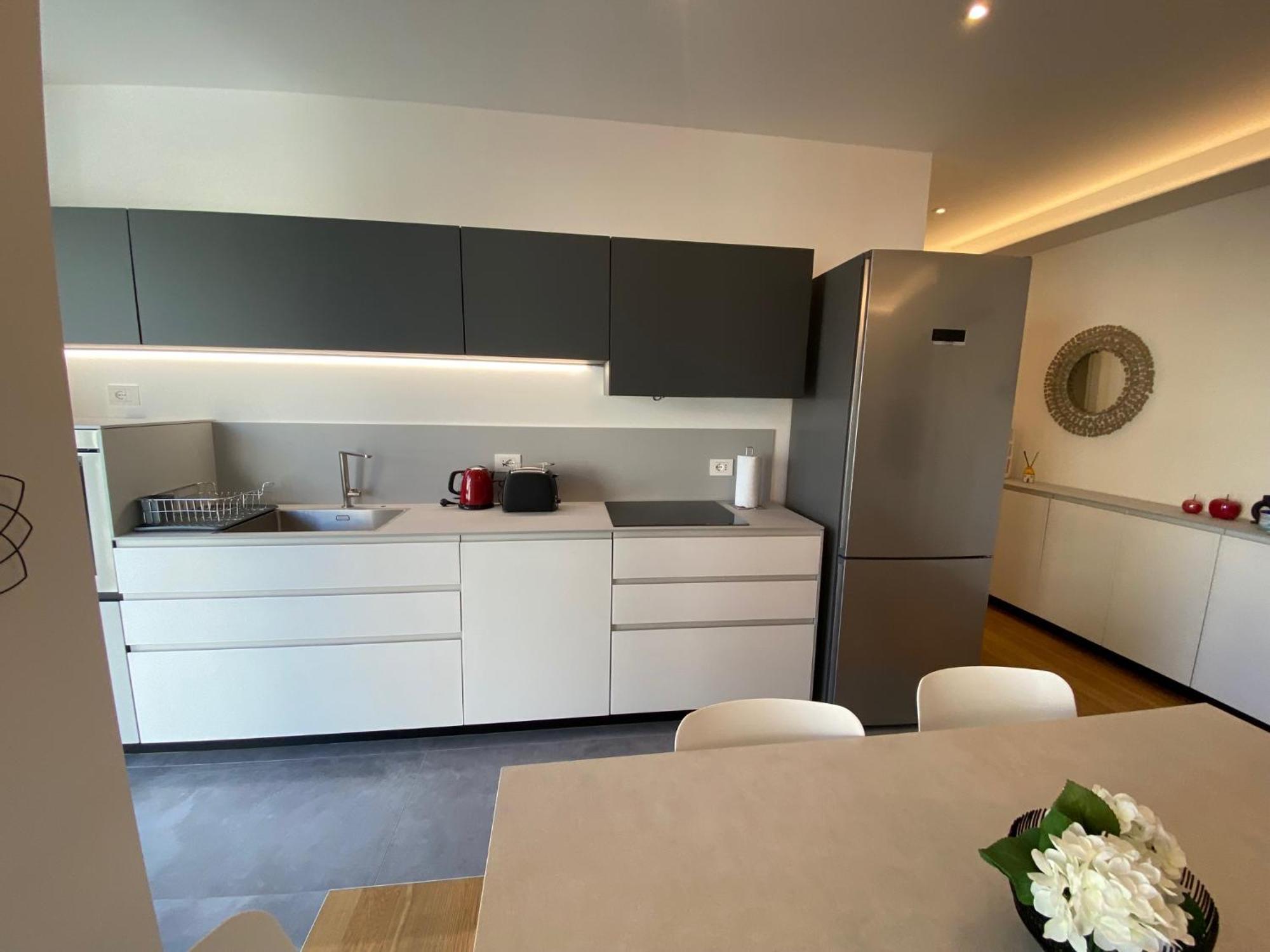 Hz+ Costantini Apartment Pordenone Bagian luar foto