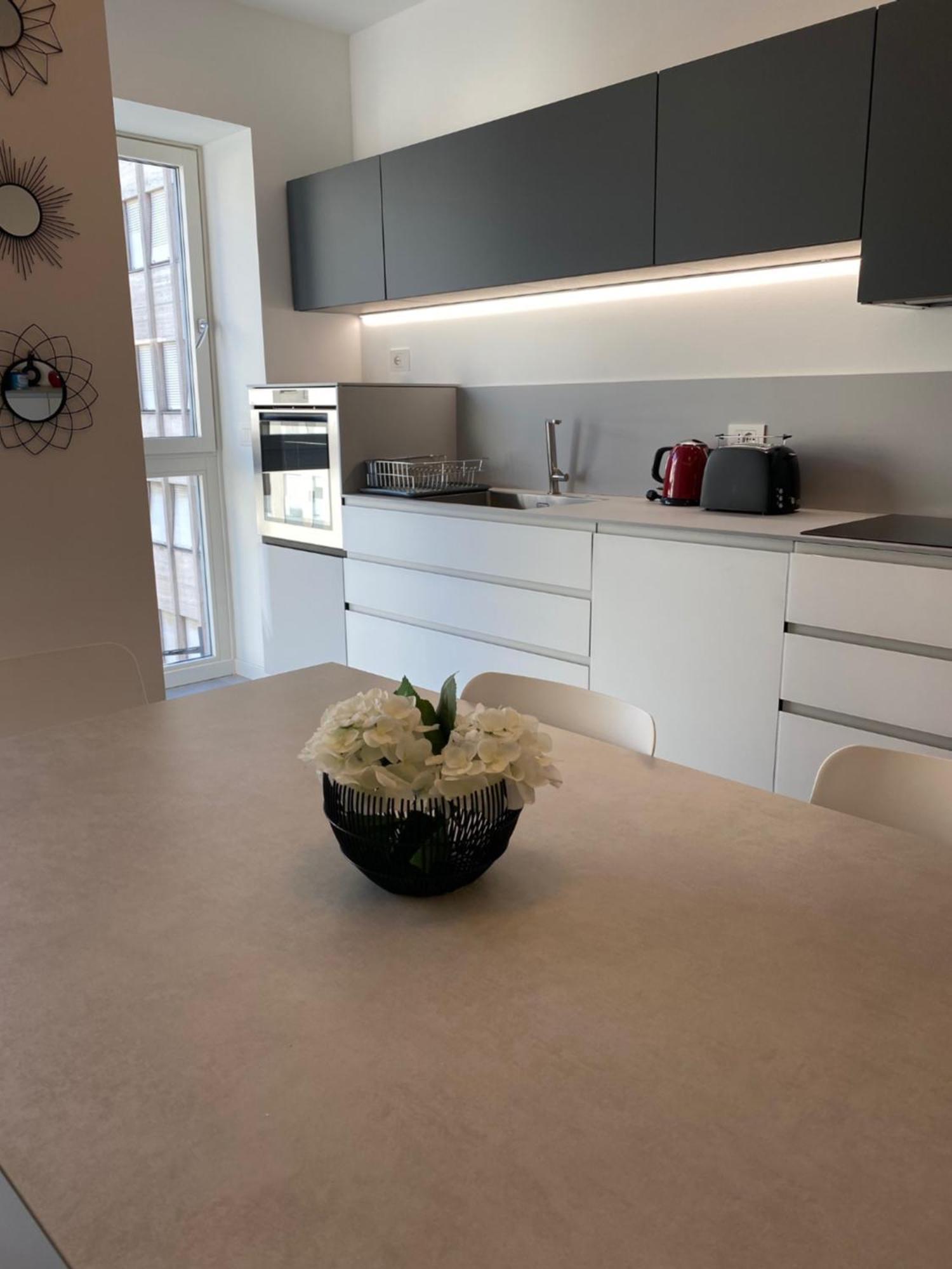 Hz+ Costantini Apartment Pordenone Bagian luar foto